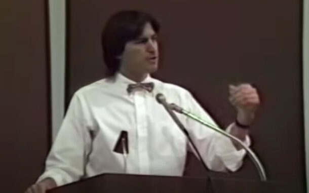 Посмотрите, как Стив Джобс выступал на Международной конференции по дизайну в 1983 году